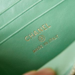 23p vanity 17cm light green lambskin light gold hardware