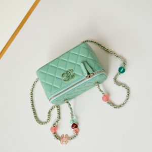 23p vanity 17cm light green lambskin light gold hardware