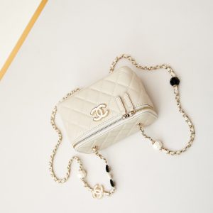 23p vanity 17cm cream lambskin light gold hardware