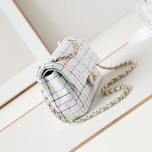 24p medium classic 25cm white tweed gold hardware