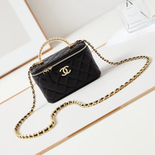20240519_i1716087527_2631_0_jpg 24a vanity 17cm black lambskin gold hardware