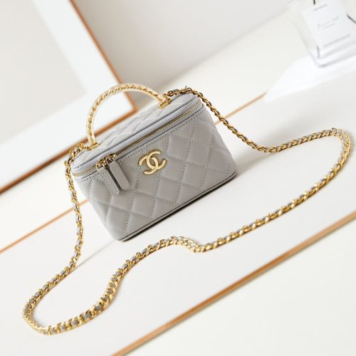 20240519_i1716087554_2073_0_jpg 24a vanity 17cm grey lambskin gold hardware