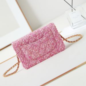 24p woc 19cm pink tweed gold hardware