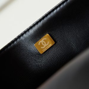 24s small flap bag 23cm black calfskin gold hardware