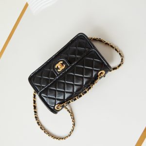 24s small flap bag 23cm black calfskin gold hardware