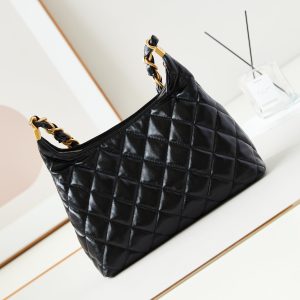 24a hobo bag 32cm black calfskin gold hardware