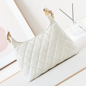 24a hobo bag 32cm white calfskin gold hardware