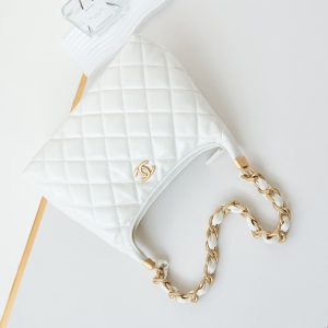 24a hobo bag 32cm white calfskin gold hardware