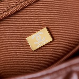 24a hobo bag 32cm burgundy calfskin gold hardware