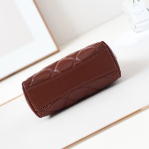 24a hobo bag 23cm burgundy calfskin gold hardware