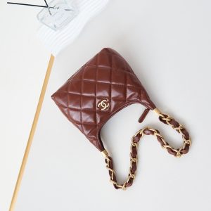 24a hobo bag 23cm burgundy calfskin gold hardware