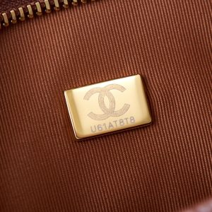 24a hobo bag 23cm burgundy calfskin gold hardware