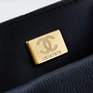 24a flap bag with top handle 18cm black caviar gold hardware