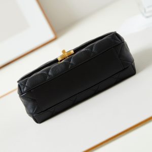 24a small flap bag 23cm black lambskin pearl and gold hardware