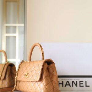 20240628_i1719566837_3044_3_jpg coco handle flap bag 24cm brown quilted caviar leather