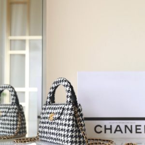 cc 24a nano 19cm kelly shopper bag black white tweed