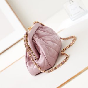 24a clutch 24cm light pink lambskin gold hardware