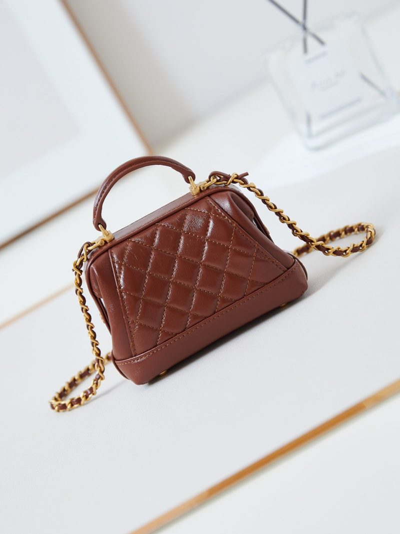 20240810_i1723219910_4320_4_jpg CC 24A Mini Top Handle 13cm Brown Wax Leather Gold Hardware 238463