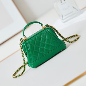 20240810_i1723219950_2606_4_jpg CC 24A Mini Top Handle 13cm Green Wax Leather Gold Hardware 238465