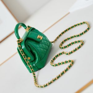 20240810_i1723219950_279_2_jpg CC 24A Mini Top Handle 13cm Green Wax Leather Gold Hardware 238465
