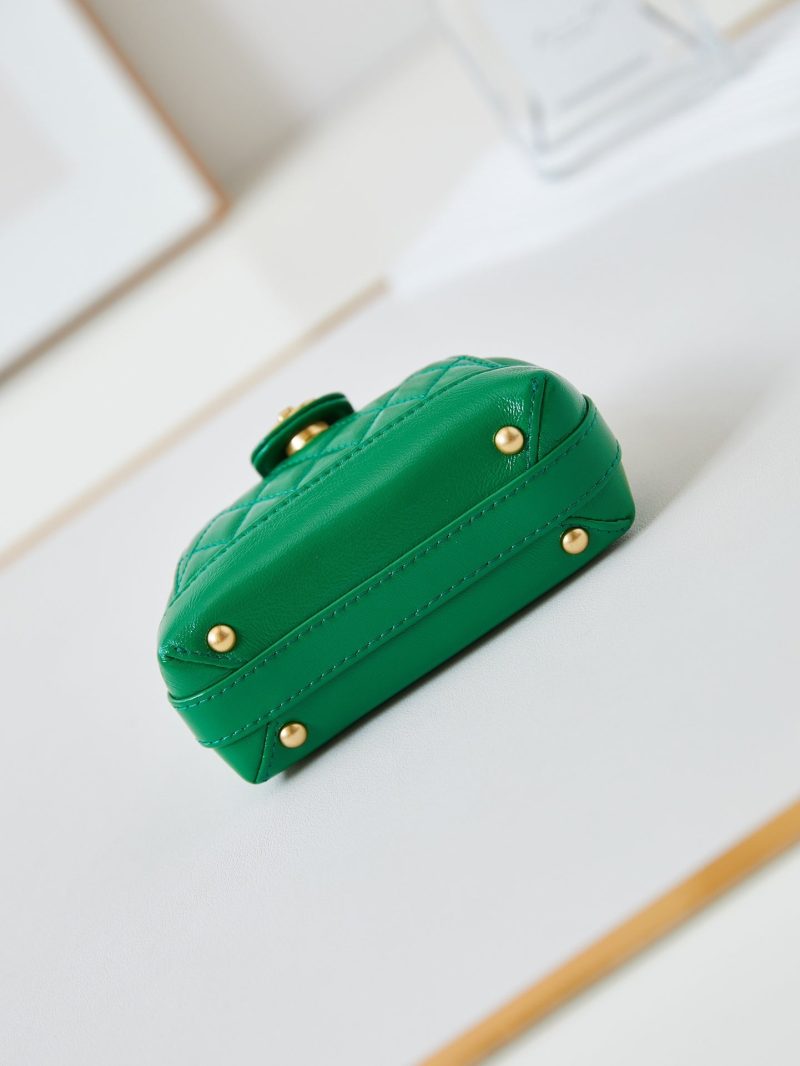 20240810_i1723219950_5310_5_jpg CC 24A Mini Top Handle 13cm Green Wax Leather Gold Hardware 238465