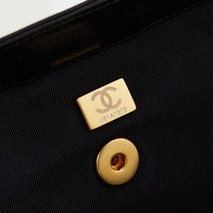 20240816_i1723823894_6235_8_jpg CC 24A Top Handle 23.5cm Black Wax Leather Gold Hardware 238469