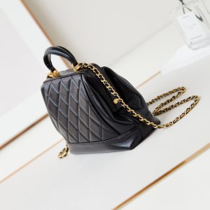 20240816_i1723823894_9956_3_jpg CC 24A Top Handle 23.5cm Black Wax Leather Gold Hardware 238469