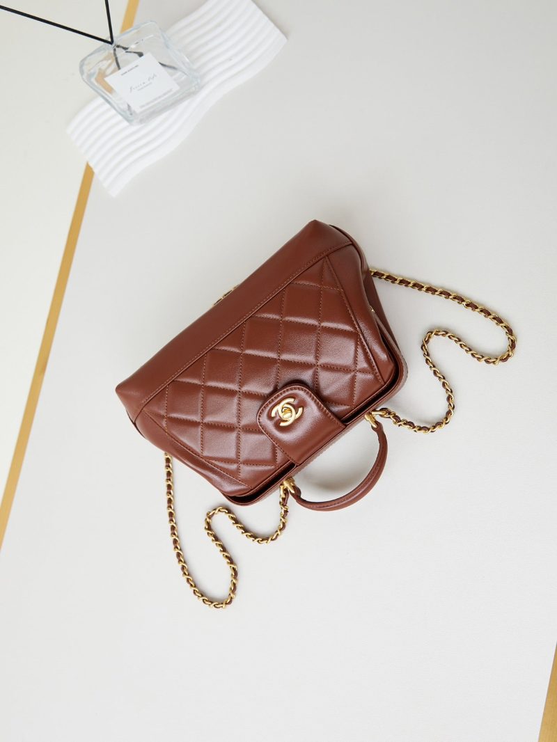 20240816_i1723823932_6737_6_jpg CC 24A Top Handle 23.5cm Brown Wax Leather Gold Hardware 238471