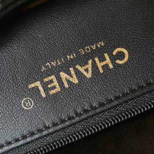 24B Mini Flap Bag With Top Handle 19cm Black Lambskin