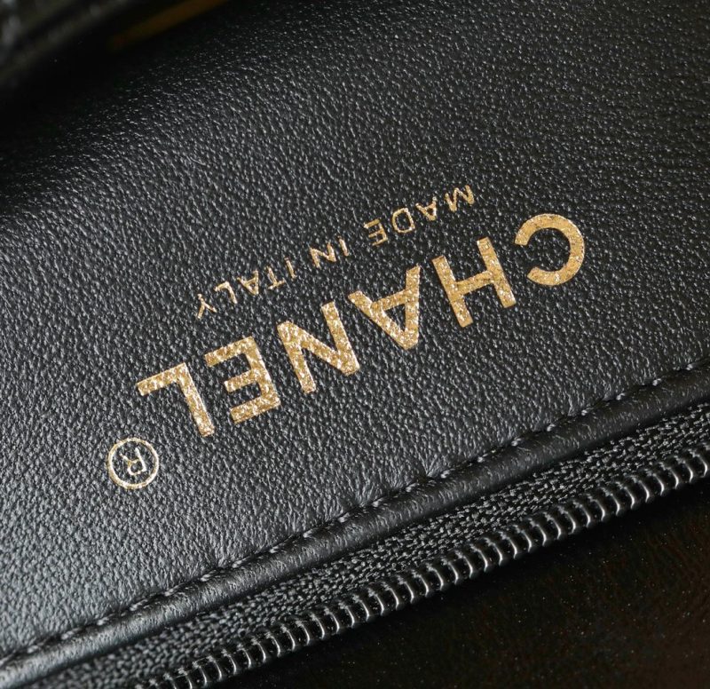 24B Mini Flap Bag With Top Handle 19cm Black Lambskin