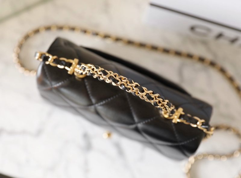 24B Mini Flap Bag With Top Handle 19cm Black Lambskin