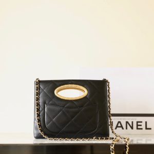 cc 24b cluth 25cm black lambskin