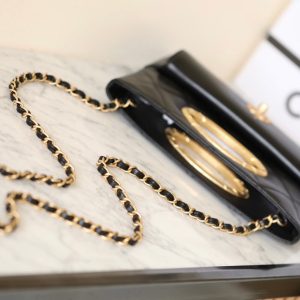 cc 24b cluth 25cm black lambskin