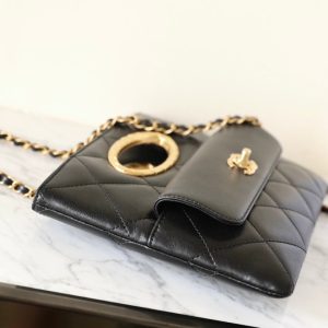 cc 24b cluth 25cm black lambskin