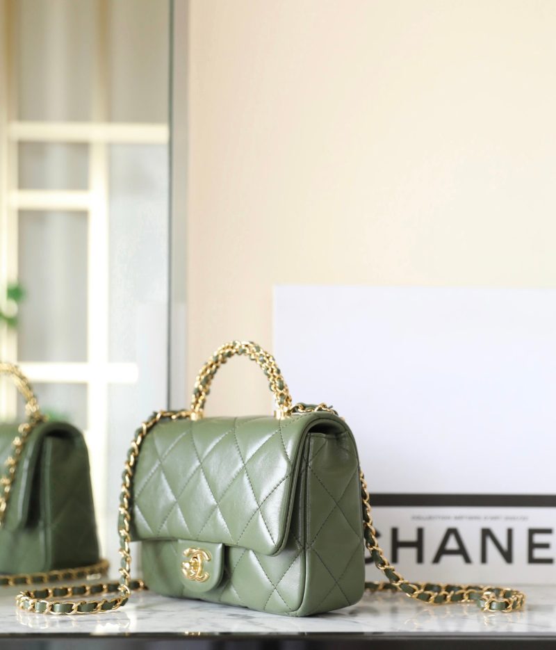 24b mini flap bag 19cm top handle green lambskin