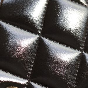 24b woc 19cm black lambskin gold hardware