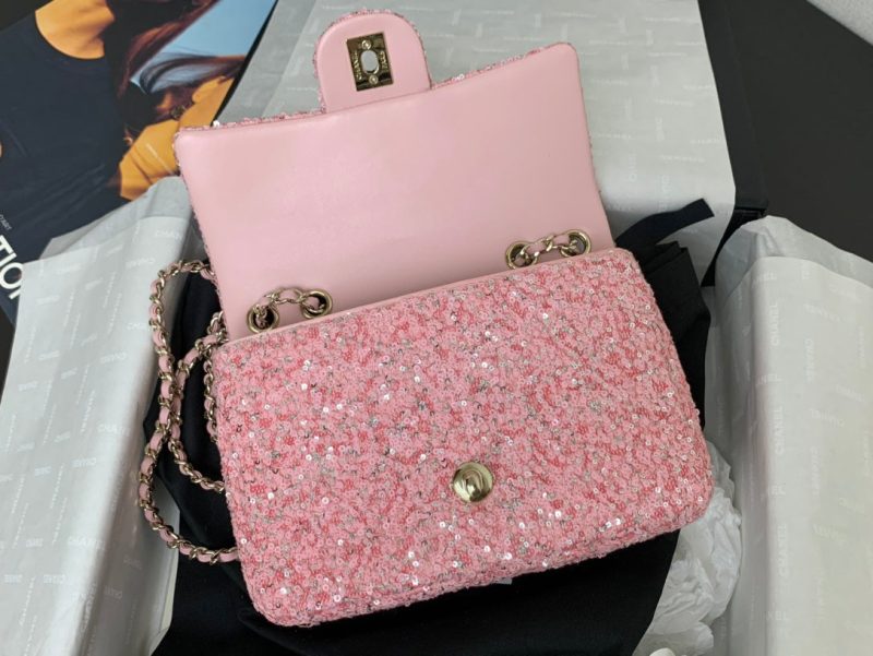 20241022_i1729532912_44_6_jpg 25C Flap Bag 20cm Pink Polka Dot Silver Sequin Calfskin