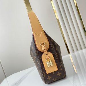 20241114_i1731576677_5720_4_jpg SLOUCHY PM 33 IN BROWN MONOGRAM CANVAS