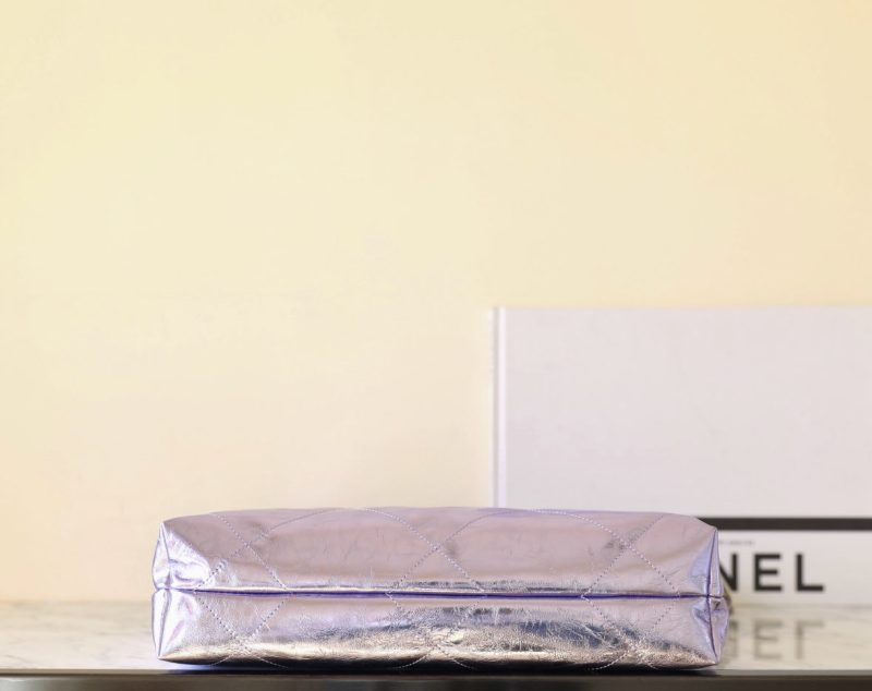 25C Hobo 22 Bag 35cm Violet Metalic Lambskin