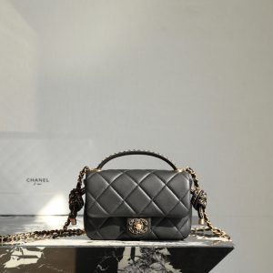 CC 19 Bag 25C 18cm Black Lambskin Gold Hardware