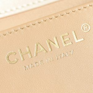 CC Drawstring Backpack 24.3cm White Lambskin