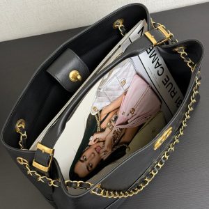 CC 25A Small Tote Bag 36cm Black Calfskin