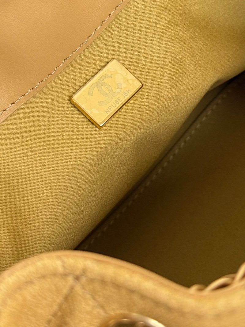 20251219_i1766131658_404_8_jpg Chanel 2026 Hobo Bag Tan Suede