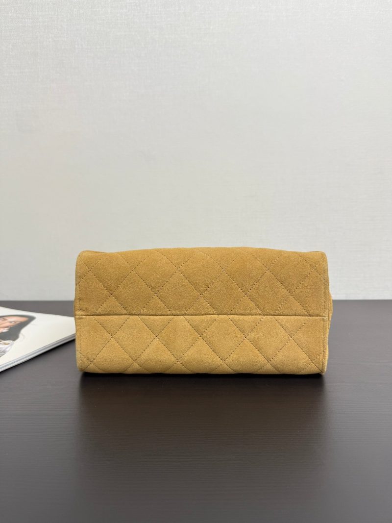 20251219_i1766131658_6757_4_jpg Chanel 2026 Hobo Bag Tan Suede