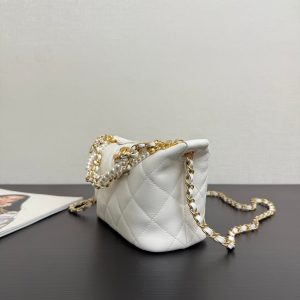 Chanel 2026 Matelassé Pearl Chain Bag White Lambskin