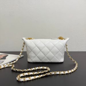 Chanel 2026 Matelassé Pearl Chain Bag White Lambskin