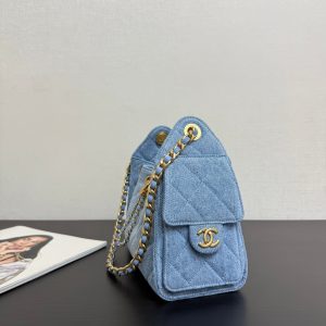 20251222_i1766396694_4294_1_jpg_be2f3f79-a331-43a1-bd29-06a20dfc3bb8 Chanel 25 Hobo Bag 22cm Blue Denim
