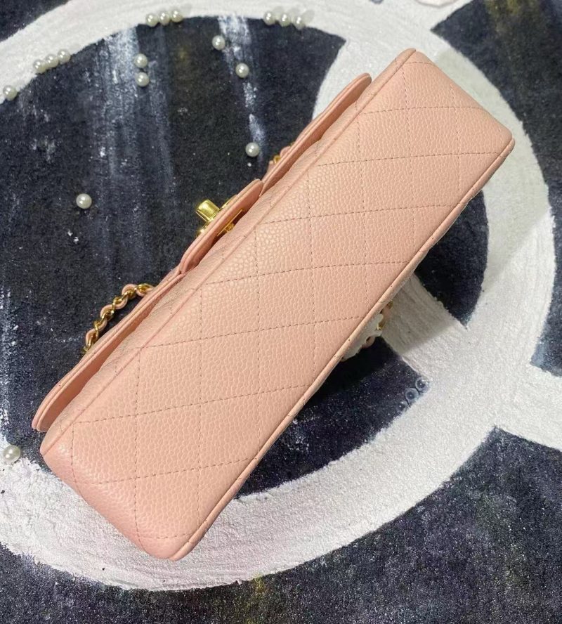 356eb3a2e731b2cd009514f9d77eef49 CC classic flap bag 23 pink beige caviar lamskin