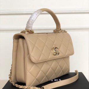 627c6b98-c6ce-4e6a-a0ae-7c1bd1efee49 CC Trendy 25 Cream Lambskin