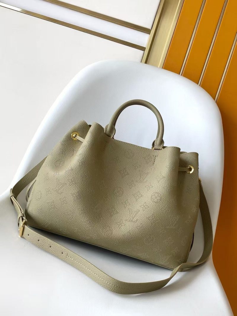 BELLA TOTE 32 IN ROSEMARY PERFORATED CALFSKIN GOLD HARDWARE